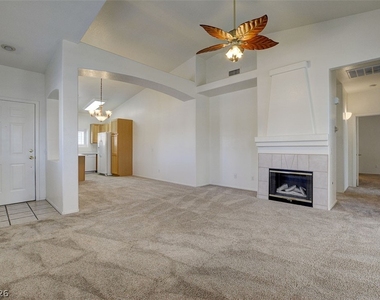 7450 S Eastern Avenue - Photo Thumbnail 2