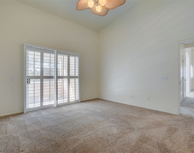 7450 S Eastern Avenue - Photo Thumbnail 20