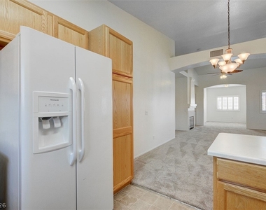 7450 S Eastern Avenue - Photo Thumbnail 11