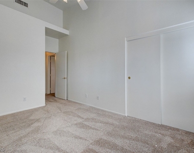7450 S Eastern Avenue - Photo Thumbnail 18