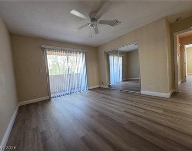 1844 N Decatur Boulevard - Photo Thumbnail 15