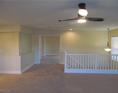343 Center Green Drive - Photo Thumbnail 13