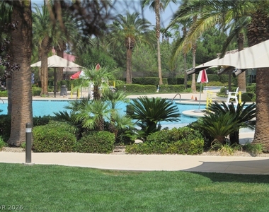 343 Center Green Drive - Photo Thumbnail 40