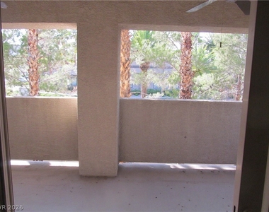 343 Center Green Drive - Photo Thumbnail 22