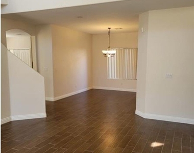10509 Horseshoe Falls Court - Photo Thumbnail 12