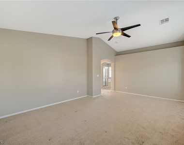1005 Prestige Meadows Place - Photo Thumbnail 26