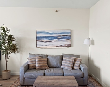 29 Montelago Boulevard - Photo Thumbnail 4