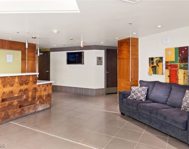 29 Montelago Boulevard - Photo Thumbnail 14