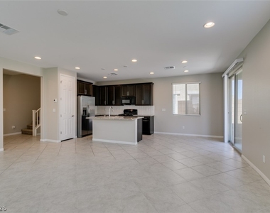 10021 Silver Comet Court - Photo Thumbnail 12