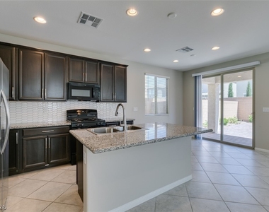 10021 Silver Comet Court - Photo Thumbnail 21