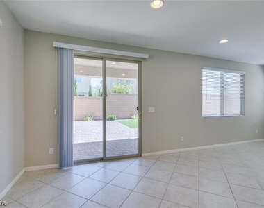 10021 Silver Comet Court - Photo Thumbnail 7