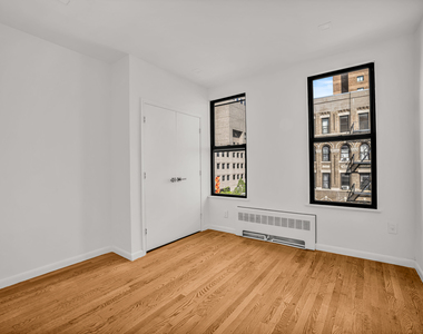 1412 Madison Avenue - Photo Thumbnail 2