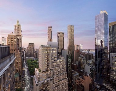 Broadway - Photo Thumbnail 4