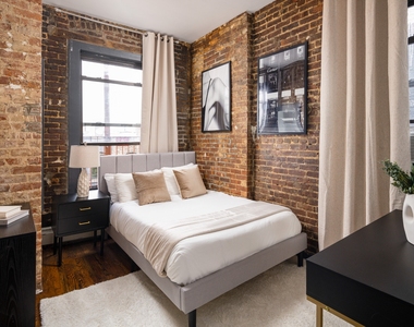 509 East 87th Street - Photo Thumbnail 2