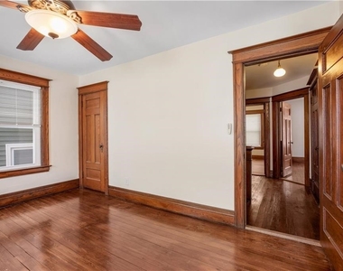 37 Niagara Street - Photo Thumbnail 19
