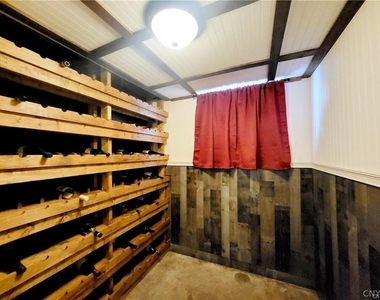 37 Niagara Street - Photo Thumbnail 28