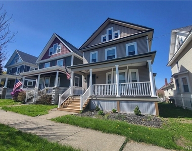 37 Niagara Street - Photo Thumbnail 1