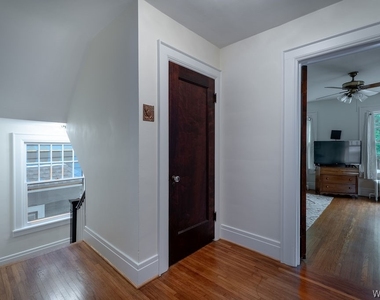 10 Summit Avenue - Photo Thumbnail 21