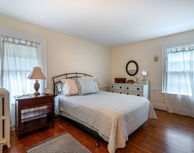 10 Summit Avenue - Photo Thumbnail 24