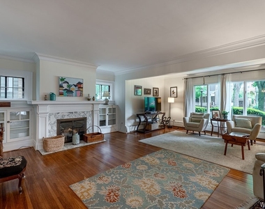 10 Summit Avenue - Photo Thumbnail 6