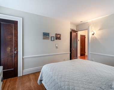 10 Summit Avenue - Photo Thumbnail 25