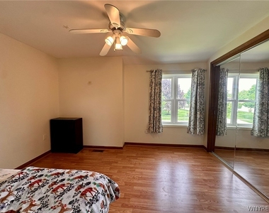 183 Patton Place - Photo Thumbnail 12