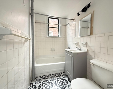 514 Jamaica Avenue - Photo Thumbnail 4