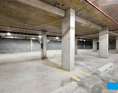 906 East New York Avenue - Photo Thumbnail 6