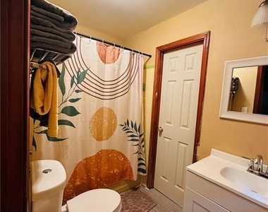 6441 Dunmoor Drive - Photo Thumbnail 18