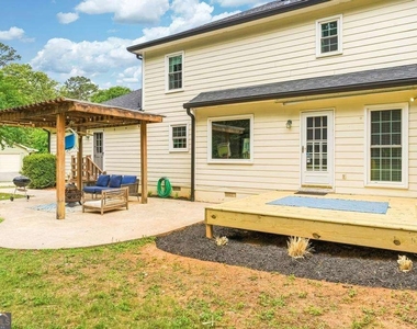 109 Bowfin Bay - Photo Thumbnail 30