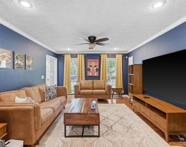 109 Bowfin Bay - Photo Thumbnail 5