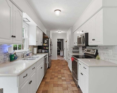109 Bowfin Bay - Photo Thumbnail 11
