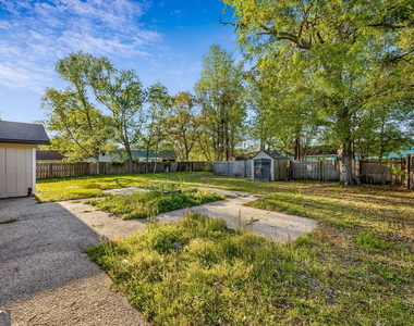132 Woodvalley Drive - Photo Thumbnail 42
