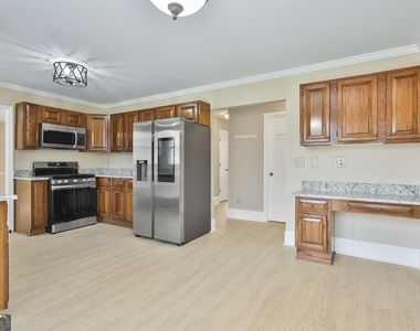 544 Sullivan Road - Photo Thumbnail 17