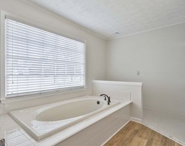 544 Sullivan Road - Photo Thumbnail 22