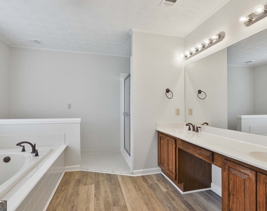 544 Sullivan Road - Photo Thumbnail 21