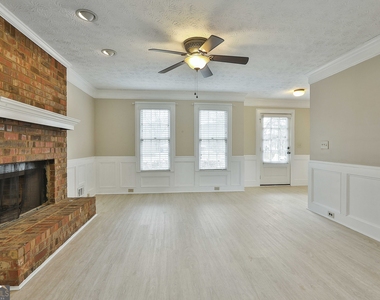 544 Sullivan Road - Photo Thumbnail 7