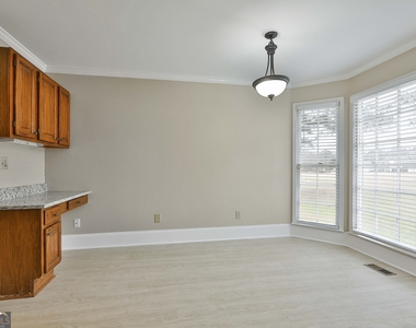 544 Sullivan Road - Photo Thumbnail 15