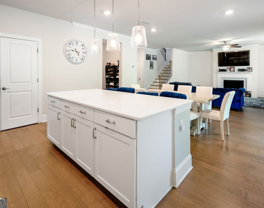 337 Caledonia Court - Photo Thumbnail 1