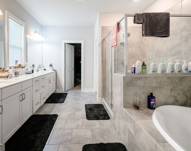 337 Caledonia Court - Photo Thumbnail 10