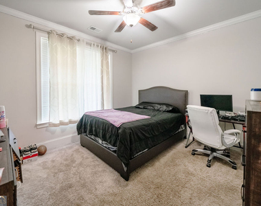 337 Caledonia Court - Photo Thumbnail 6