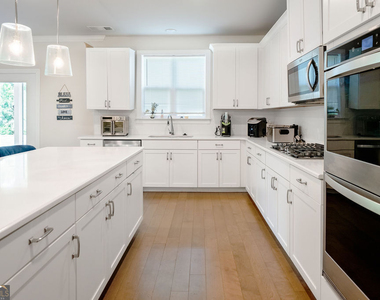 337 Caledonia Court - Photo Thumbnail 2