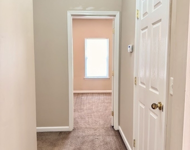 123 Magnolia Court - Photo Thumbnail 2