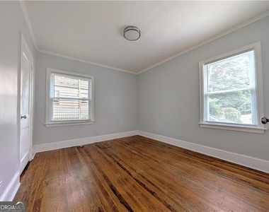 1761 John Calvin Avenue - Photo Thumbnail 11