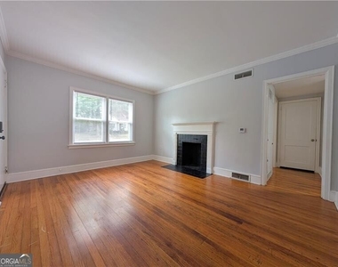 1761 John Calvin Avenue - Photo Thumbnail 3