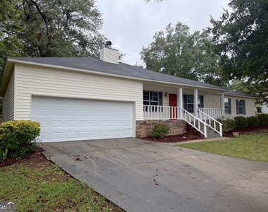 105 Mockingbird Drive - Photo Thumbnail 6