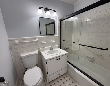 1612 Knox Street - Photo Thumbnail 29