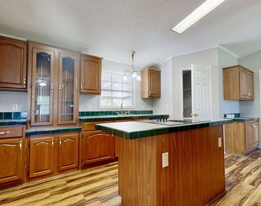 6498 Central Avenue - Photo Thumbnail 1