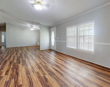 6498 Central Avenue - Photo Thumbnail 7