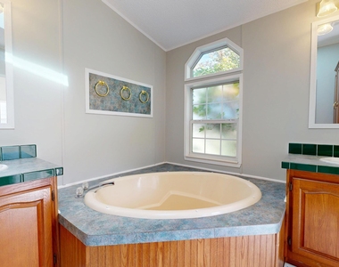6498 Central Avenue - Photo Thumbnail 6
